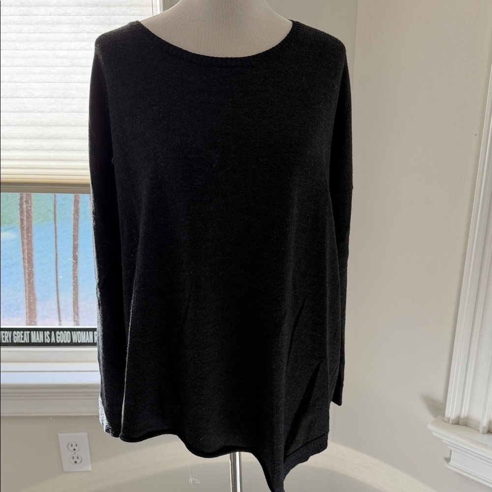 Eileen Fisher 100% Merino Asymmetrical Black Heather Sweater, S/P, EUC